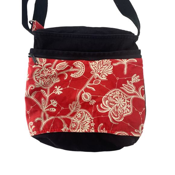 Lily Ryan Crossbody Shoulder Bag Purse zip floral red black white Adjustable - Picture 2 of 10